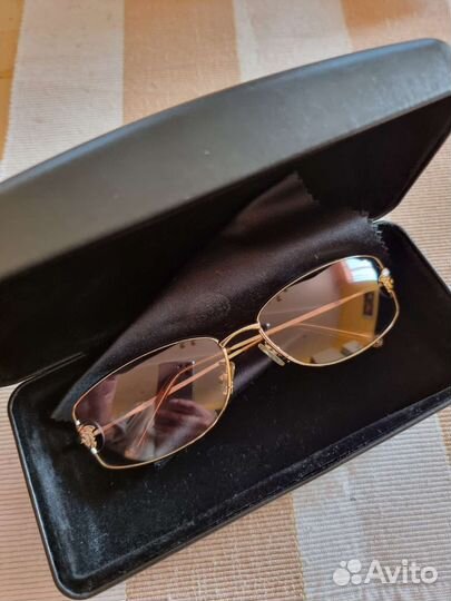 Солнцезащитные очки женские versace