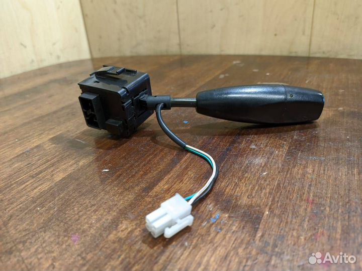 Переключатель поворотов Chevrolet Lanos (ящик 09)