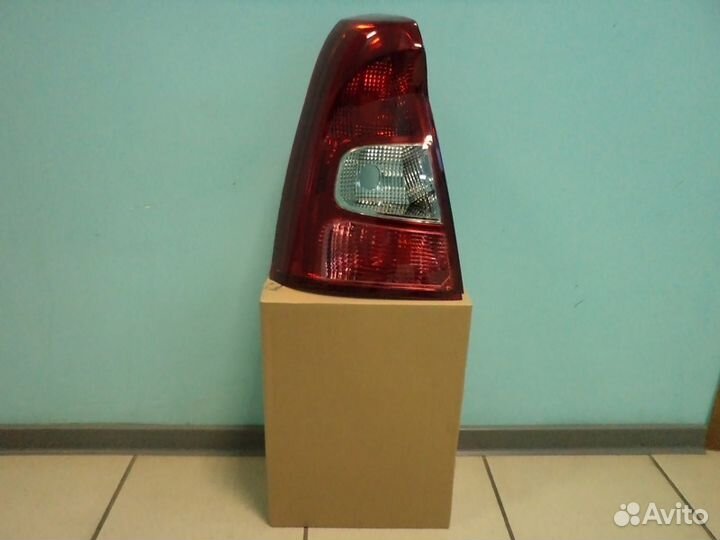 Фонарь задний Renault Logan Рено Логан