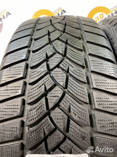 Goodyear UltraGrip Performance Gen-1 235/45 R20 97W