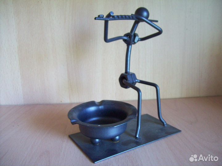 Оригинальная пепельница 