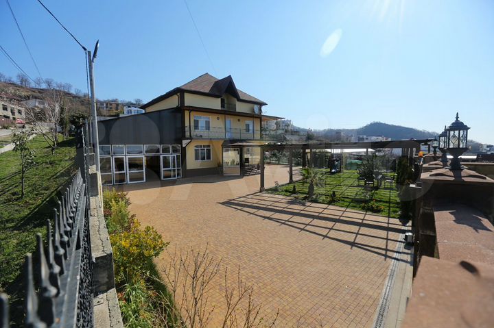 Дом 336 м² на участке 26 сот.