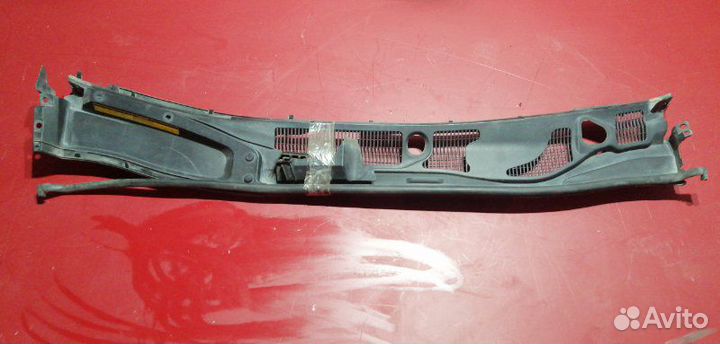 Решетка стеклоочистителя\Жабо передняя Lexus Ls