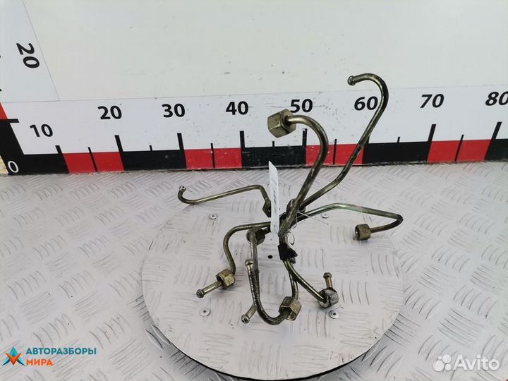 Трубка топливная Renault Safrane рест. 1999