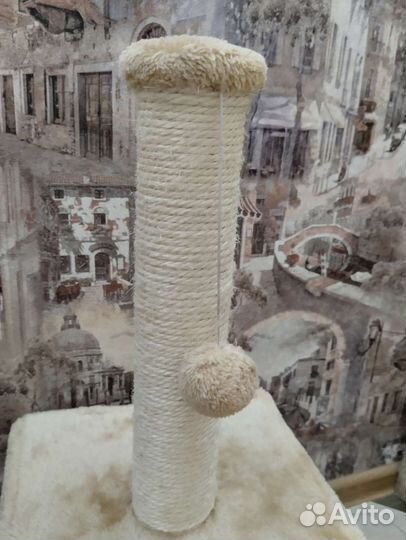 Домик для кошки с когтеточкой