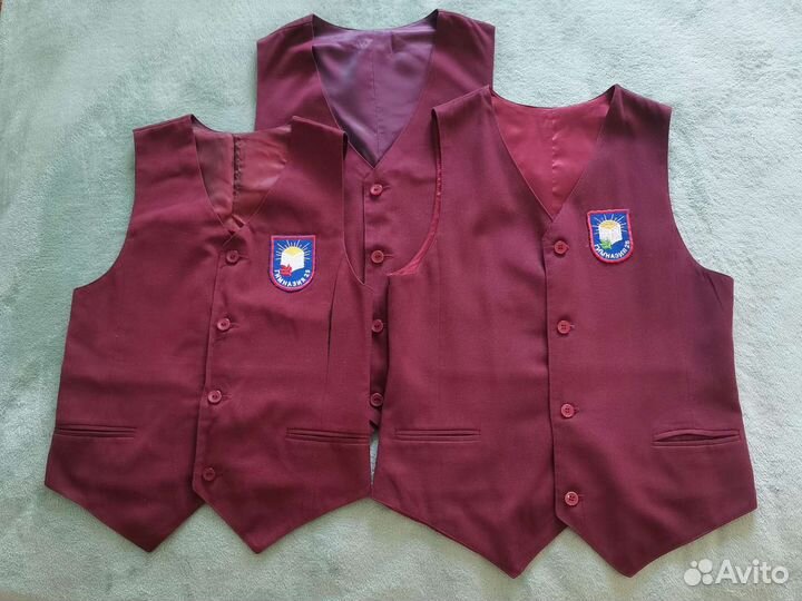 Жилетка для мальчика школьная 140 146 164 бордовая