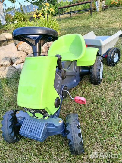 Трактор с прицепом