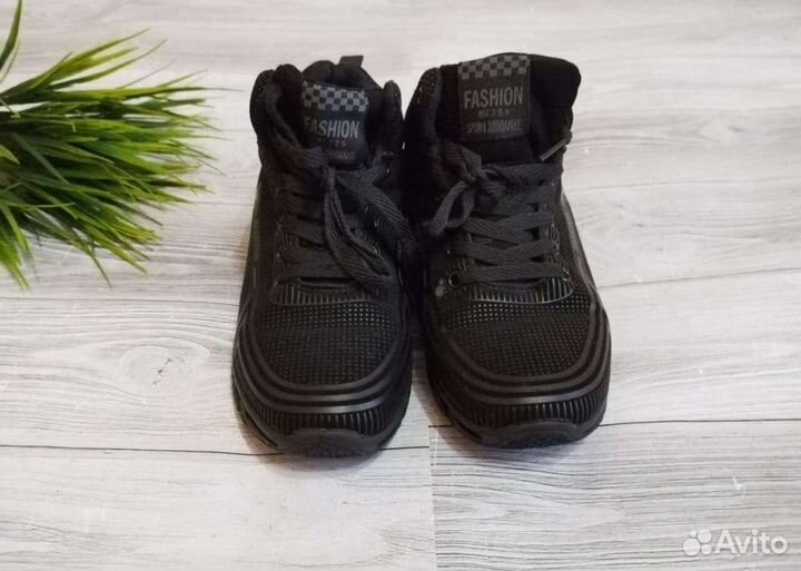 Кроссовки зимние 35 для мальчика