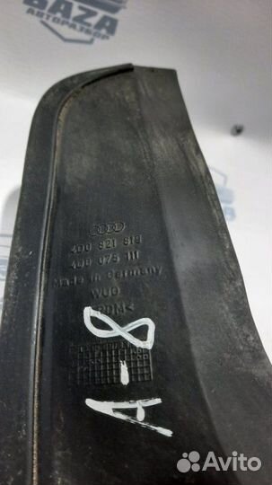 Брызговик задний правый Audi A8 D2 AUW 1999