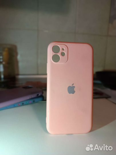 Чехлы iPhone 11, iPhone 12