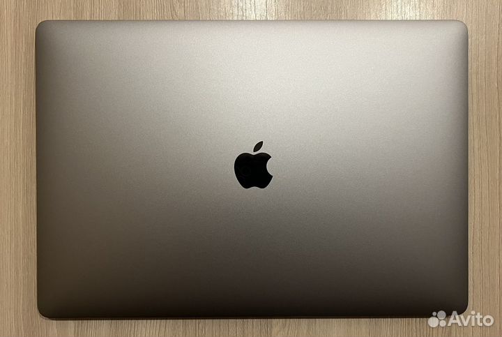 MacBook Pro 15 2019 i9 2.3GHz 16GB 512SSD