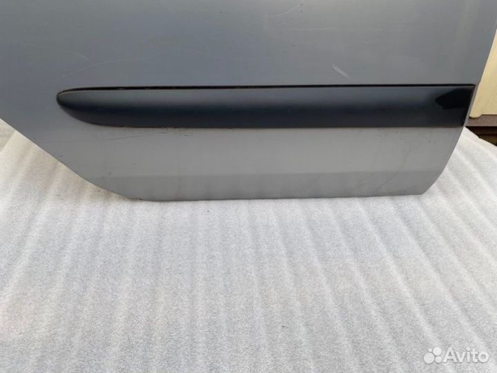 Дверь боковая задняя правая Renault Symbol