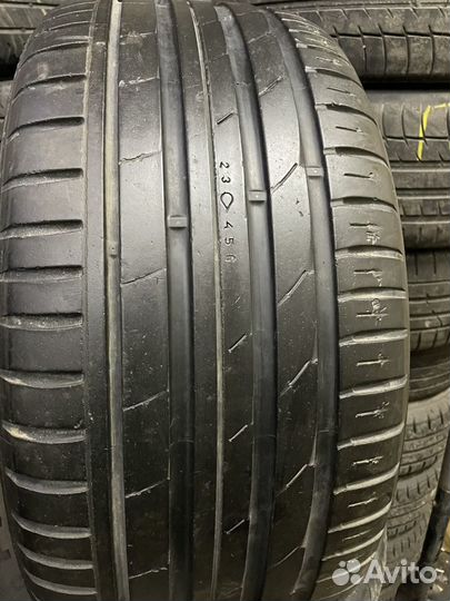 Nokian Tyres Hakka Z SUV 275/40 R20