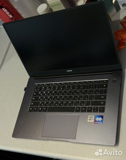 Ноутбук Honor magicbook x15