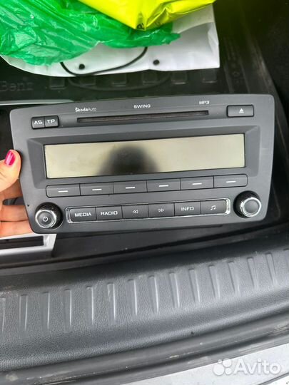 Штатная магнитола на skoda octavia a5