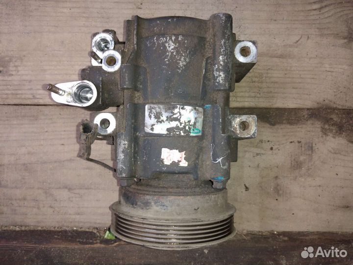 Компрессор кондиционера Hyundai Santa Fe 1