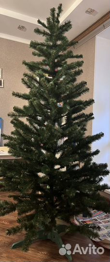 Елка искусственная 210