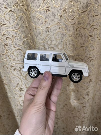 Моделька mercedes g-класс