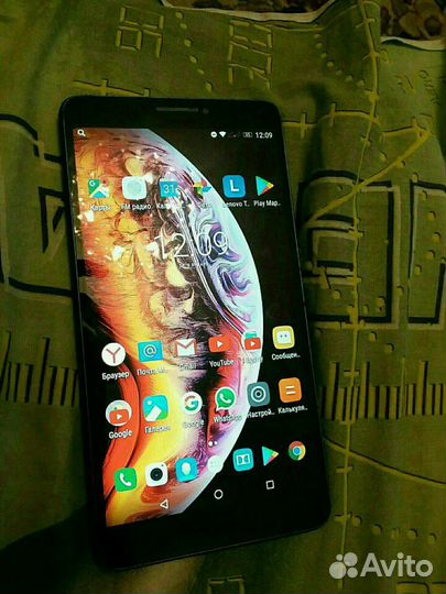 Телефон lenovo TAB 3 7 plus