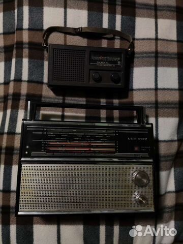 Портативный радиоприемник сокол-404 СССР винтажный