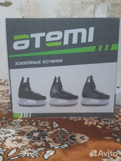 Коньки хоккейные 40размер