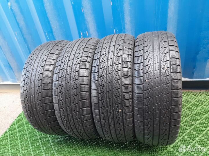 Roadstone Winguard Ice 205/55 R16 101Q