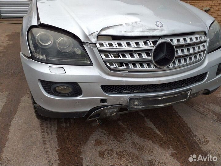 Разбор на запчасти Mercedes ML W164