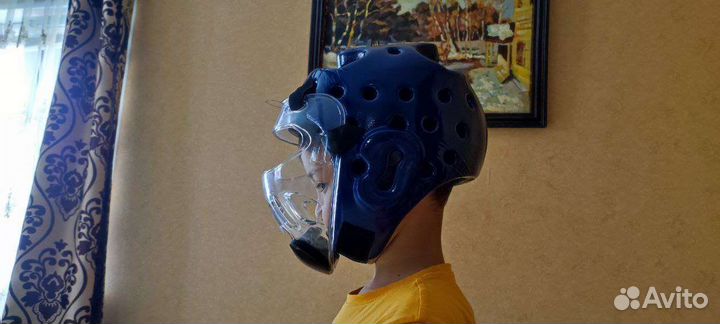 Шлем для тхэквондо с защитой маской