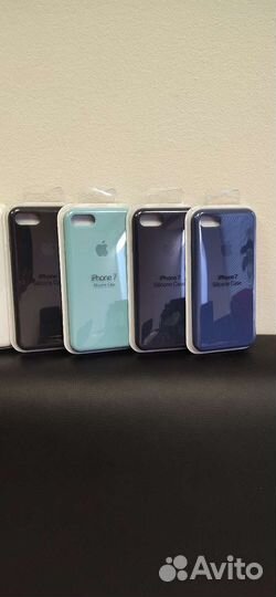 Чехлы на iPhone 7/8