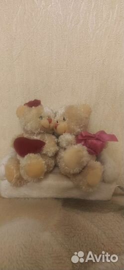 Мишки.Влюбленные.Мишки на диване.Европа.Коллекцион