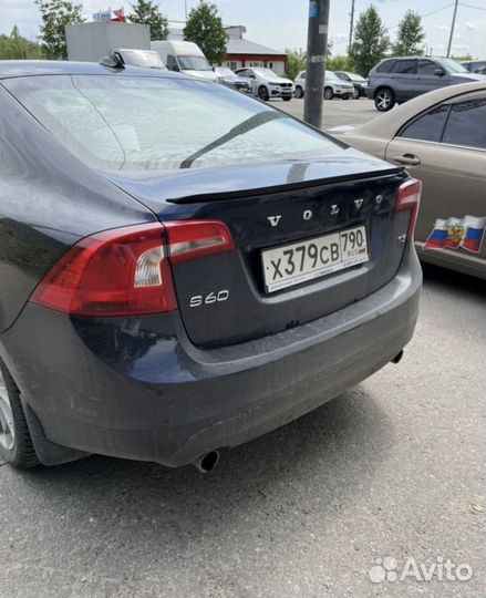Лип спойлер Volvo S60 2010