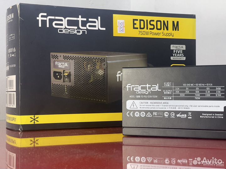 Модульный блок питания 80gold Fractal Edison M750