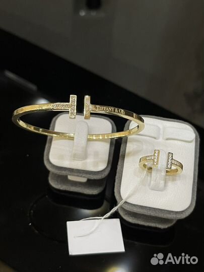 Золотое кольцо Tiffany&Co