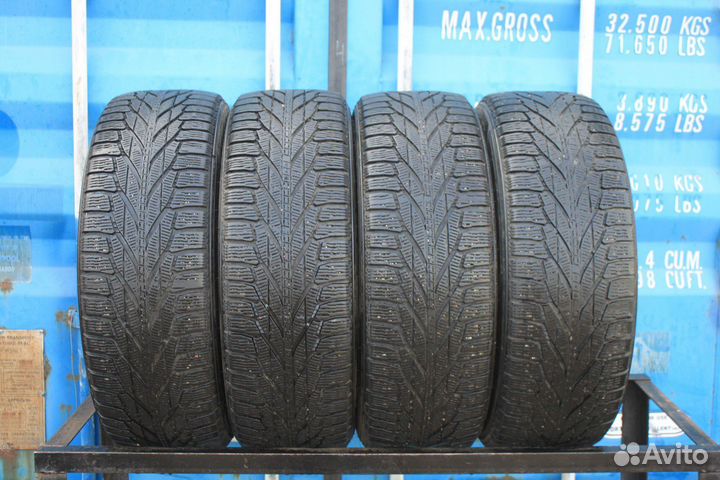 Nokian Tyres Hakkapeliitta R2 SUV 235/55 R19 111Y