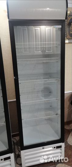 Холодильник витрина