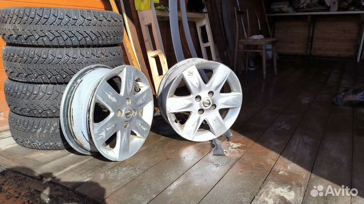 Литые диски Nissan r15