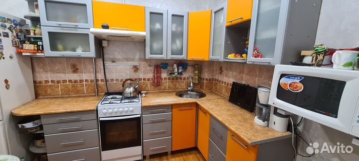 Продаётся кухонный гарнитур