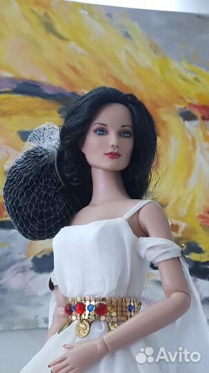 Кукла Тоннера, Чудо-женщина