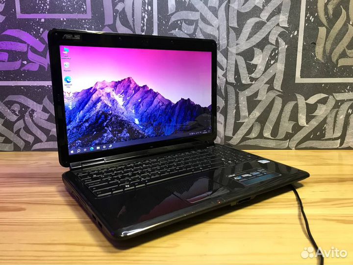 Надежный ноутбук Asus GeForce/Intel/SSD
