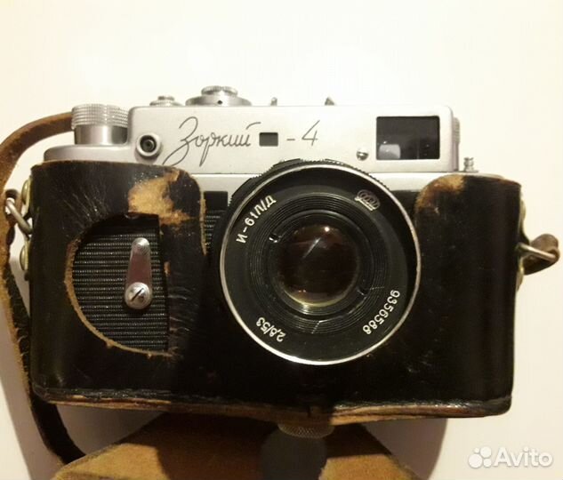 Фотоаппараты Зенит и Зоркий