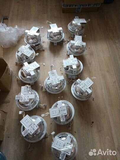 Светильник встраиваемый