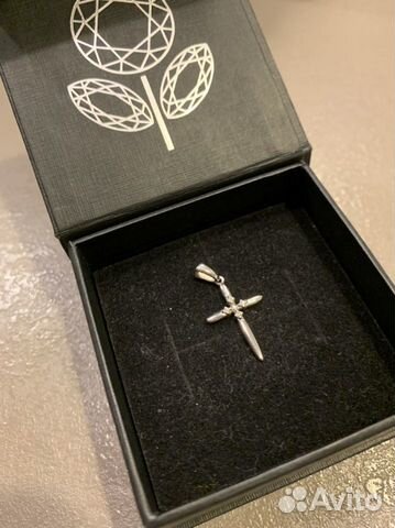 Подвеска крест белое золото эпл
