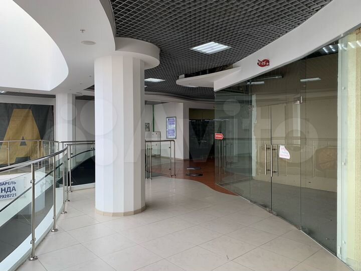 Торговое помещение в ТЦ на 2 этаже 20.6 м²