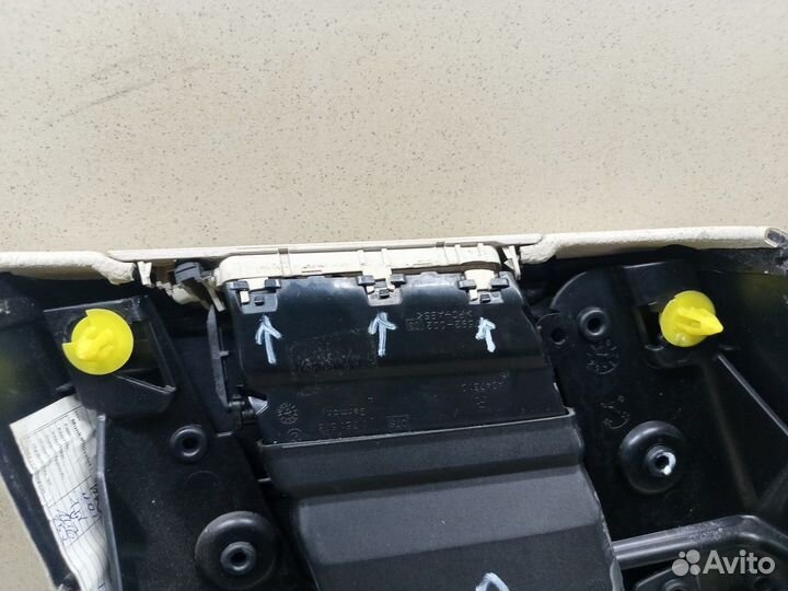 Обшивка стойки 5-serie GT F07 2009-2016