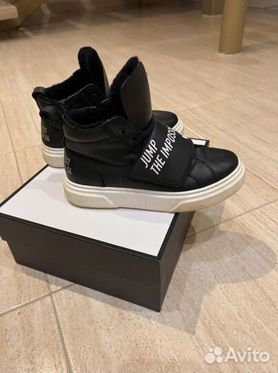 Ботинки зимние dsquared2
