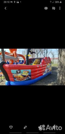 Надувной батут с горкой