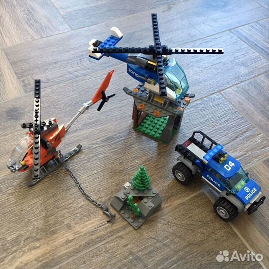 Lego City 60174 Mountain Police Headquarters