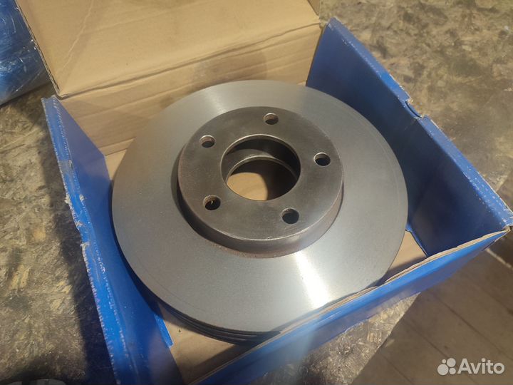 Тормозные диски Mazda 3 bk