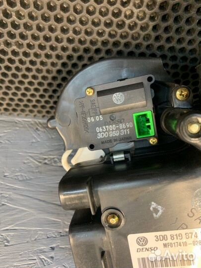 Воздуховод салона правый Bentley Continental