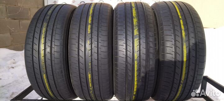Yokohama BluEarth-GT AE-51 215/55 R17